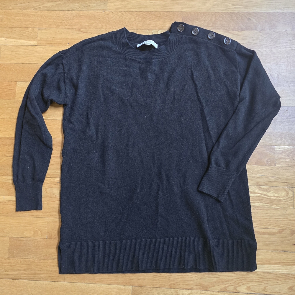 LOFT Button Shoulder Crew Neck Sweater | Black | Medium